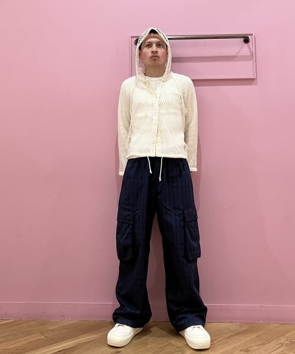 ディクソン 太陽さんの「BEAMS WOMEN｜チェック カーゴ イージーパンツ」を使ったコーディネート