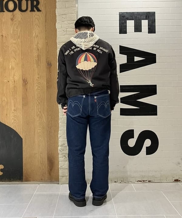 赤羽 花さんの「BEAMS WOMEN｜テーラー東洋 / Mid 1960s Style Cotton Rayon Vietnam Jacket」を使ったコーディネート