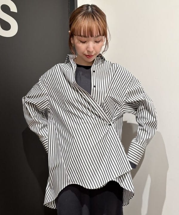 makita mikaさんの「BEAMS WOMEN｜コットンアセテート フレアスリーブ ワンピース」を使ったコーディネート