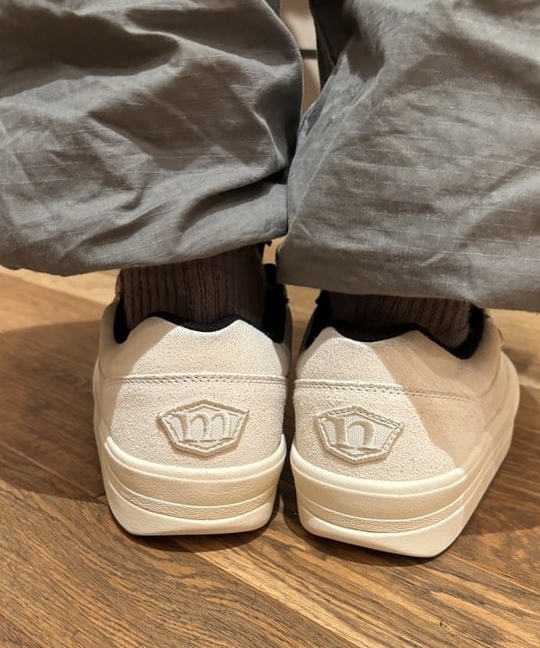 三宅 康平さんの「BEAMS WOMEN｜BEAMS / リブ パイル ソックス」を使ったコーディネート
