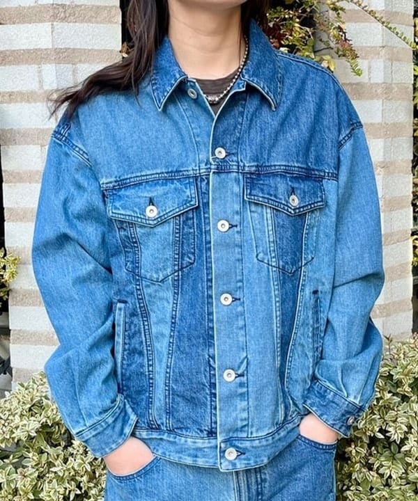 トラ吉さんの「BEAMS WOMEN｜クレイジー トラッカージャケット」を使ったコーディネート