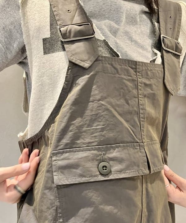 小原 もこさんの「BEAMS WOMEN｜ナイロン コーチ ジャケット」を使ったコーディネート