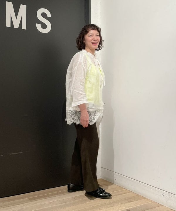 IZUMI MAYUMIさんの「BEAMS WOMEN｜LA CUOIERIA / ヘアゴム 23SS」を使ったコーディネート