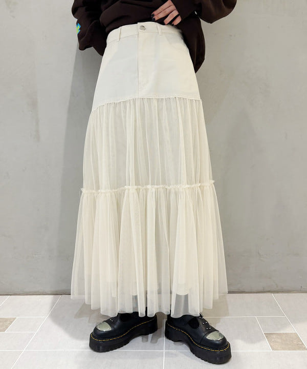 りかちょび/岸本梨佳さんの「BEAMS WOMEN｜Ray BEAMS / チュール キリカエ ティアード スカート」を使ったコーディネート