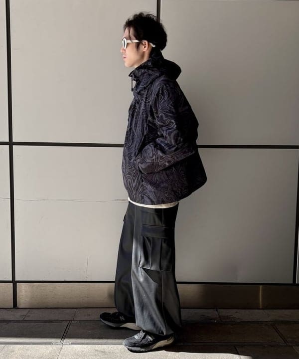 うえきんぐさんの「プリント ジップアップ フーディ」を使ったコーディネート