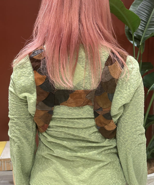 竹村 澄玲さんの「BEAMS WOMEN｜ポリエステル シャンタン パンツ」を使ったコーディネート