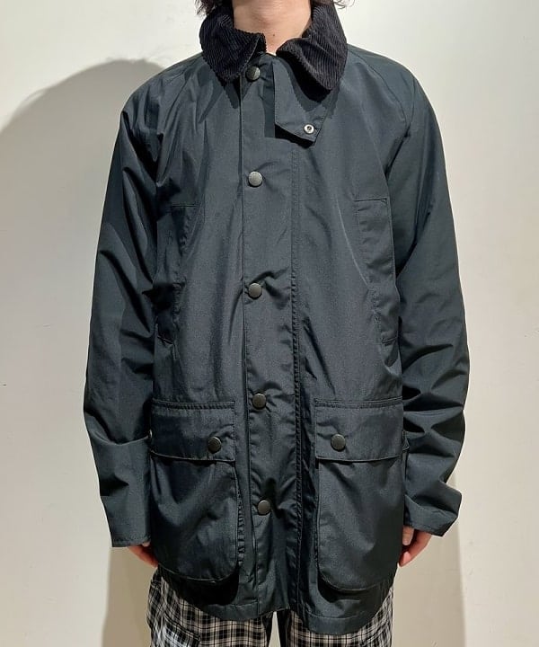 関澤 佑樹さんの「BEAMS WOMEN｜【別注】Barbour / BEDALE New Barbour Tech Classic Fit」を使ったコーディネート