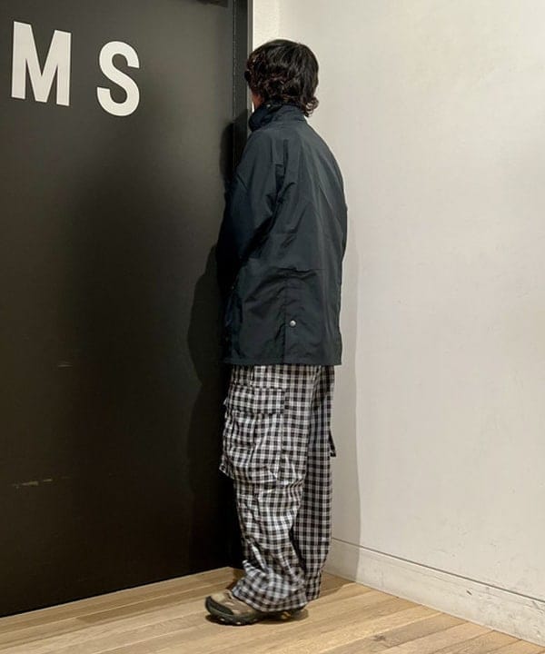 関澤 佑樹さんの「BEAMS WOMEN｜【別注】Barbour / BEDALE New Barbour Tech Classic Fit」を使ったコーディネート
