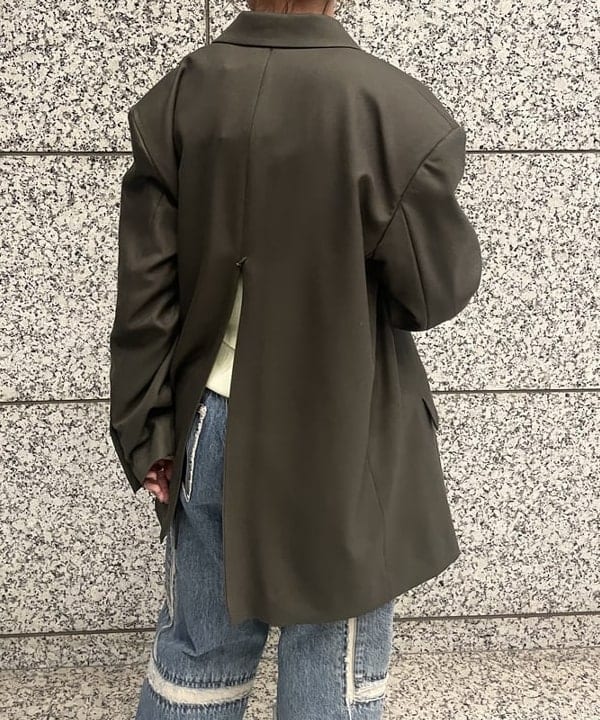 多田 日奈子さんの「BEAMS WOMEN｜＆MyuQ / UPIS ショルダーバッグ」を使ったコーディネート