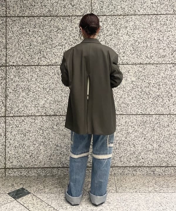 多田 日奈子さんの「BEAMS WOMEN｜＆MyuQ / UPIS ショルダーバッグ」を使ったコーディネート