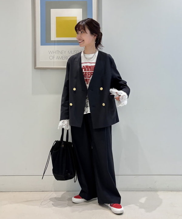 SHINAGAWAさんの「BEAMS WOMEN｜maturely / ディープ タック ワイド スラックス」を使ったコーディネート