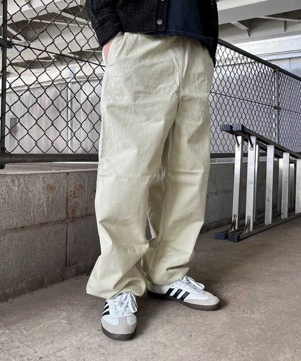 槙山 賢斗さんの「BEAMS WOMEN｜5ゲージ メッシュ ポロシャツ」を使ったコーディネート