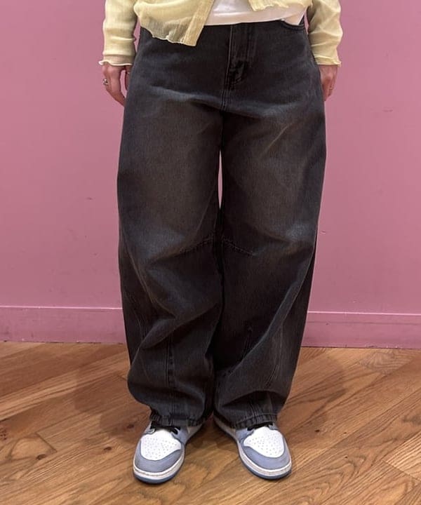リズさんの「BEAMS WOMEN｜デニム バレル パンツ」を使ったコーディネート