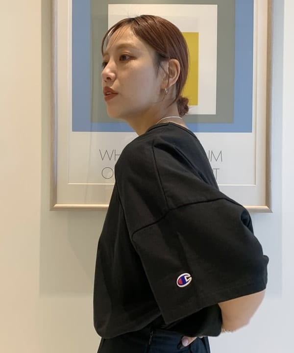 れいなさんの「BEAMS WOMEN｜【別注】FRED PERRY / Pleated Shorts」を使ったコーディネート