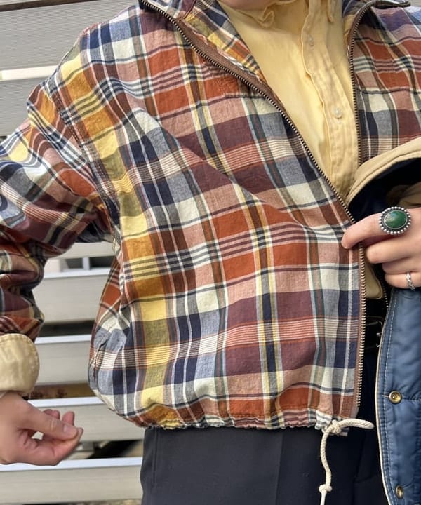 まつむさんの「BEAMS WOMEN｜BEAMS BOY / ポリエステル ウール シンチ バック スラックス」を使ったコーディネート