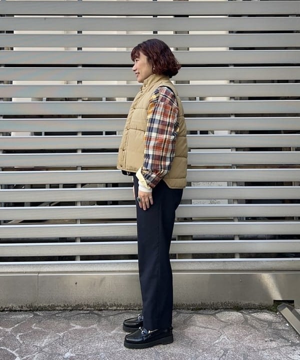 まつむさんの「BEAMS WOMEN｜BEAMS BOY / ポリエステル ウール シンチ バック スラックス」を使ったコーディネート