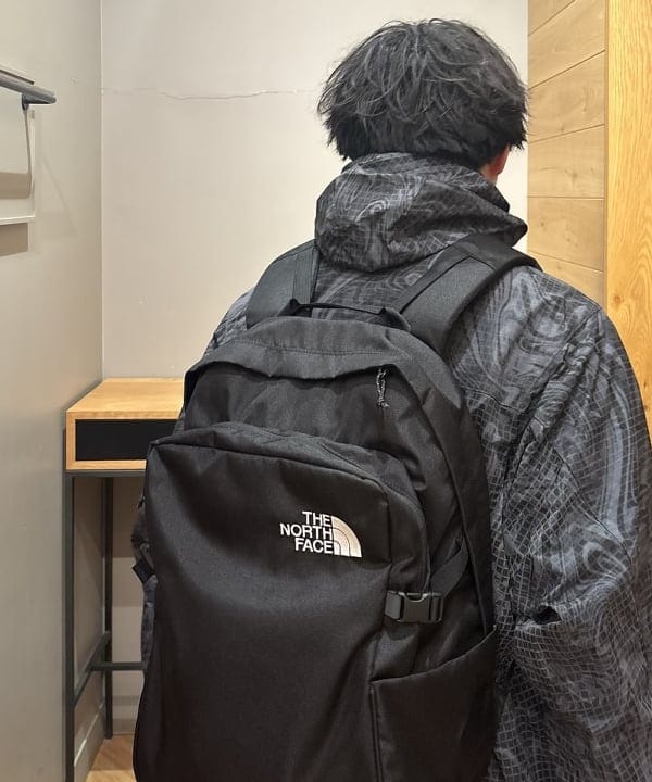 三宅 康平さんの「BEAMS WOMEN｜New Balance / U1906RCF」を使ったコーディネート