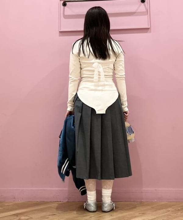 晶さんの「BEAMS WOMEN｜【別注】PENNEY'S / ボディスーツ ヘンリーネック トップス」を使ったコーディネート