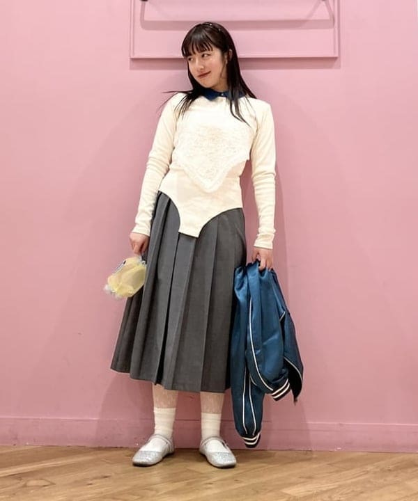 晶さんの「BEAMS WOMEN｜【別注】PENNEY'S / ボディスーツ ヘンリーネック トップス」を使ったコーディネート