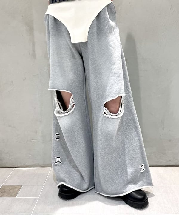 カタヤマ アヤさんの「BEAMS WOMEN｜【別注】PENNEY'S / ボディスーツ ヘンリーネック トップス」を使ったコーディネート