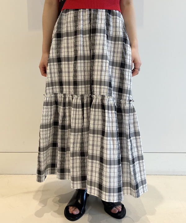 ナカノ アイさんの「BEAMS WOMEN｜メッシュ ニット ポロシャツ」を使ったコーディネート