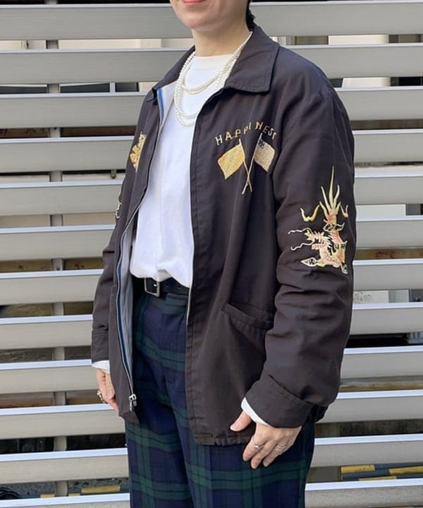 コウリキ　マミさんの「BEAMS WOMEN｜テーラー東洋 / Mid 1960s Style Cotton Rayon Vietnam Jacket」を使ったコーディネート