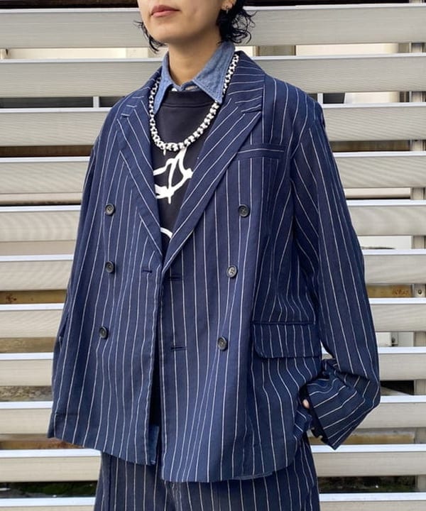 オカモト ミサキさんの「BEAMS WOMEN｜【別注】BUZZ RICKSON'S / シャンブレー ロングスリーブ シャツ」を使ったコーディネート