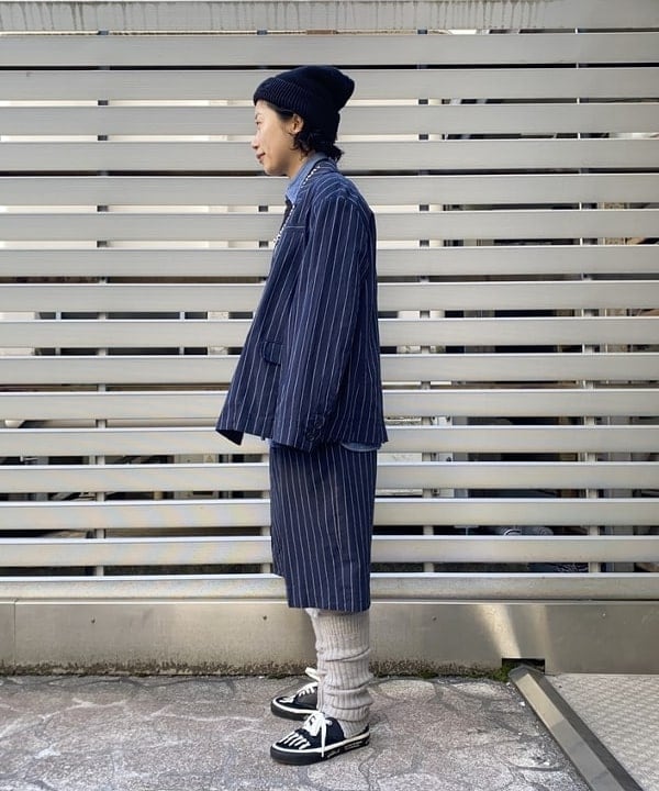 オカモト ミサキさんの「BEAMS WOMEN｜【別注】BUZZ RICKSON'S / シャンブレー ロングスリーブ シャツ」を使ったコーディネート