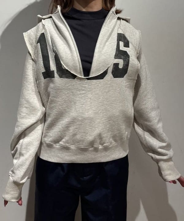 キムさんの「BEAMS WOMEN｜ボーイ ベーシック Tシャツ」を使ったコーディネート