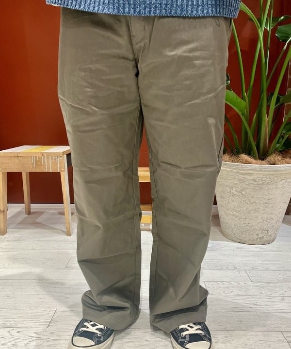 新里 京介さんの「BEAMS WOMEN｜ショート チェック ブルゾン」を使ったコーディネート