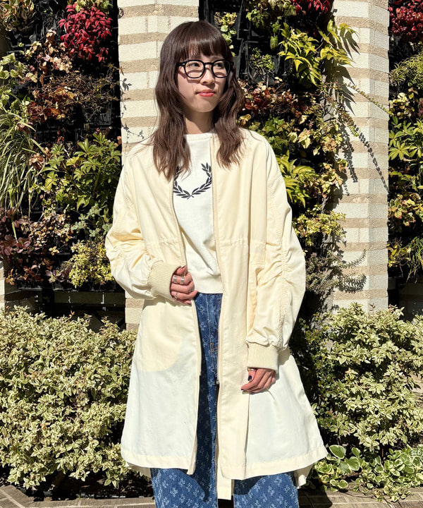 はやしあかねさんの「BEAMS WOMEN｜ジャカード デニム パンツ」を使ったコーディネート