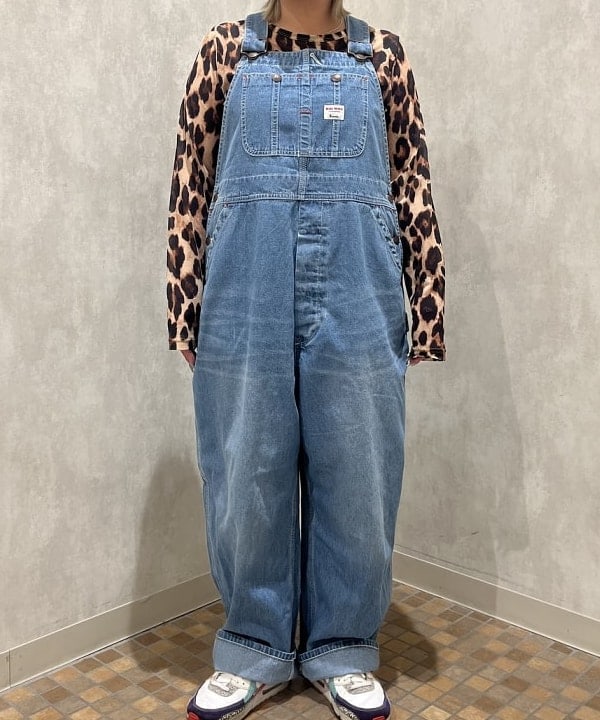 あゆさんの「BEAMS WOMEN｜マルチ ロゴ 刺繍 ベレー帽」を使ったコーディネート