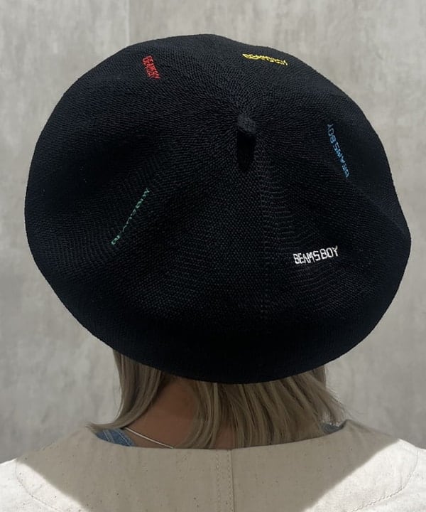 あゆさんの「BEAMS WOMEN｜マルチ ロゴ 刺繍 ベレー帽」を使ったコーディネート