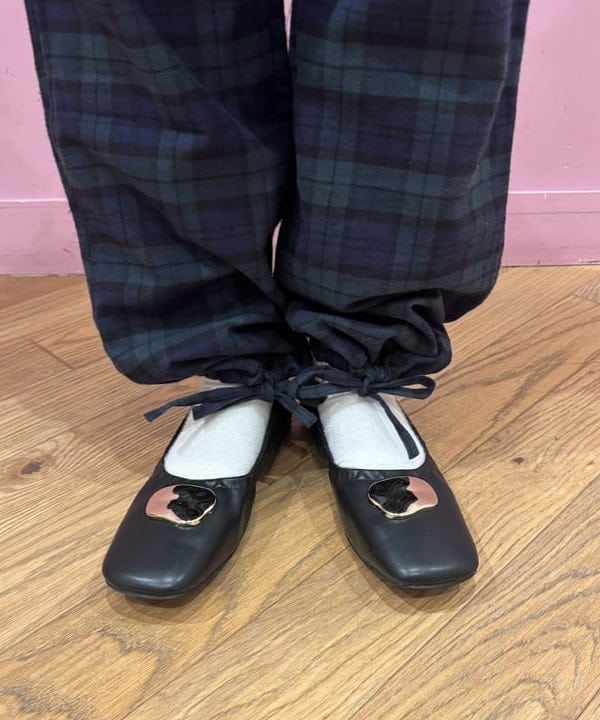 ここあさんの「BEAMS WOMEN｜RBS / シャーリング バレエ シューズ」を使ったコーディネート