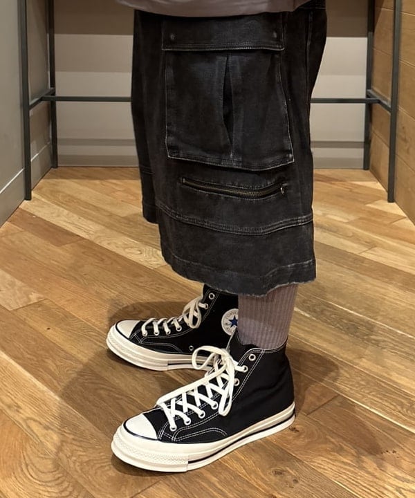 三宅 康平さんの「BEAMS WOMEN｜ユーズド加工 レザー ショートブルゾン」を使ったコーディネート