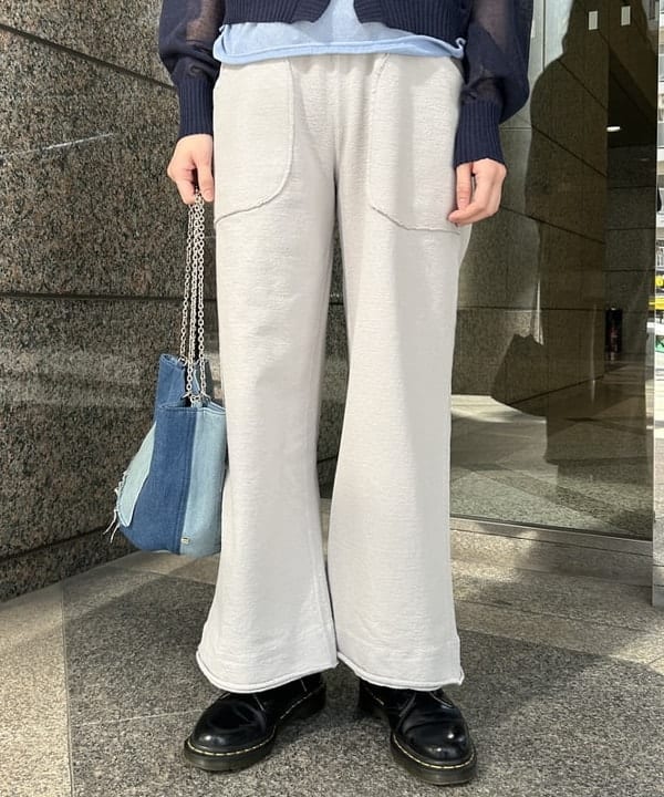 Sakiさんの「BEAMS WOMEN｜maturely / デニム リペア チェーン バッグ」を使ったコーディネート