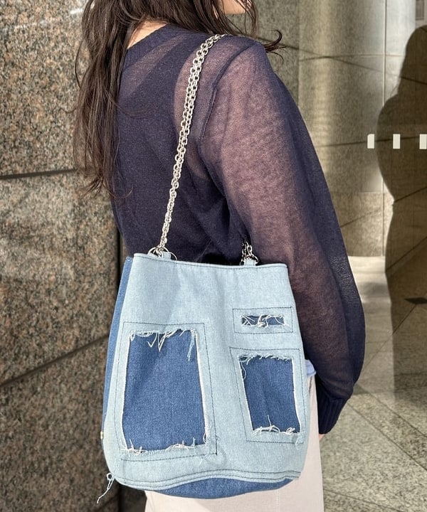 Sakiさんの「BEAMS WOMEN｜maturely / デニム リペア チェーン バッグ」を使ったコーディネート