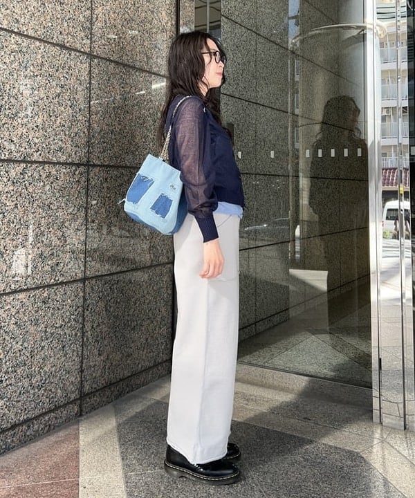 Sakiさんの「BEAMS WOMEN｜maturely / デニム リペア チェーン バッグ」を使ったコーディネート