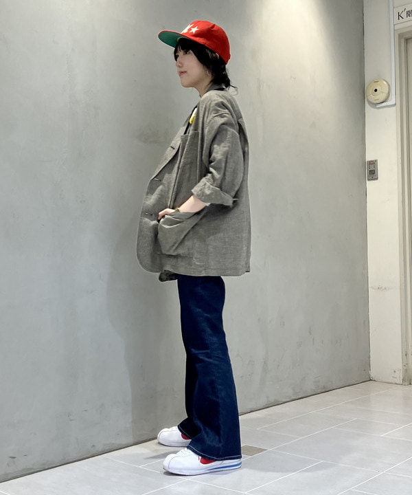 小原 もこさんの「BEAMS WOMEN｜ストライプ チェック ビッグ ジャケット」を使ったコーディネート