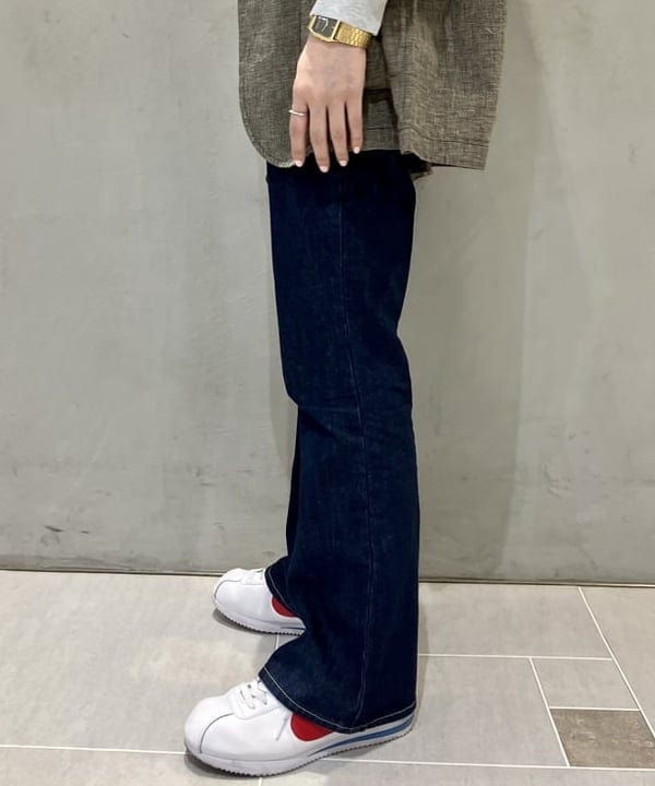 小原 もこさんの「BEAMS WOMEN｜ストライプ チェック ビッグ ジャケット」を使ったコーディネート