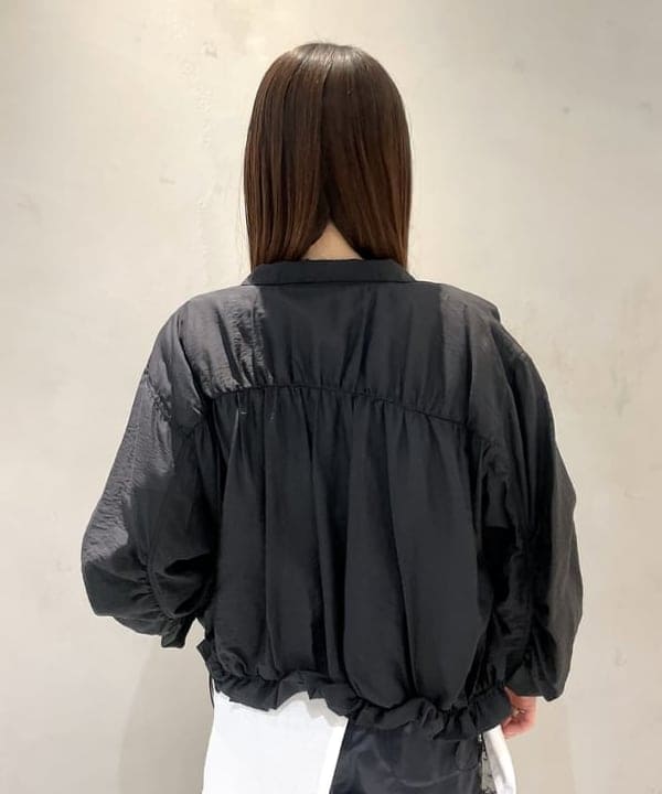 カタヤマ アヤさんの「BEAMS WOMEN｜シアー ギャザー ブルゾン」を使ったコーディネート