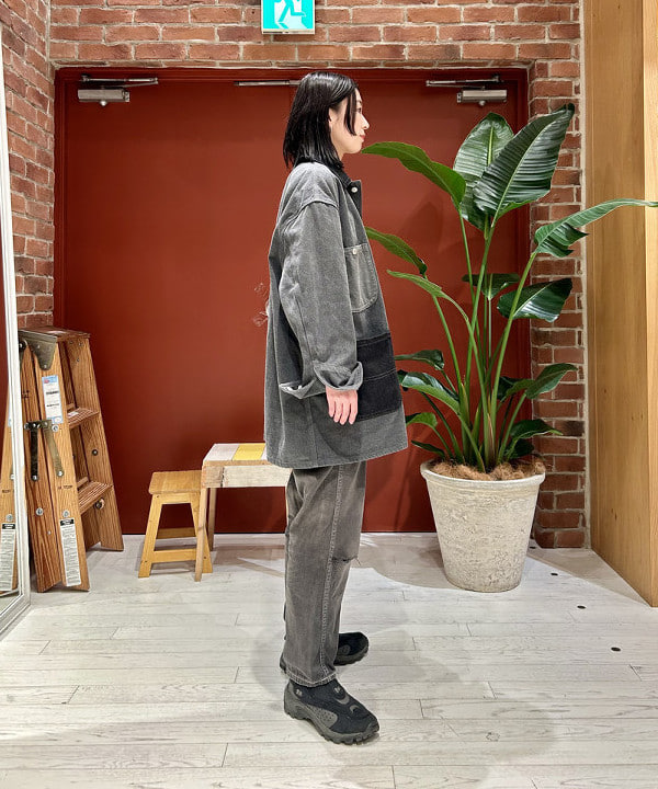 marieさんの「BEAMS WOMEN｜クレイジー ビッグ カバーオールコート」を使ったコーディネート