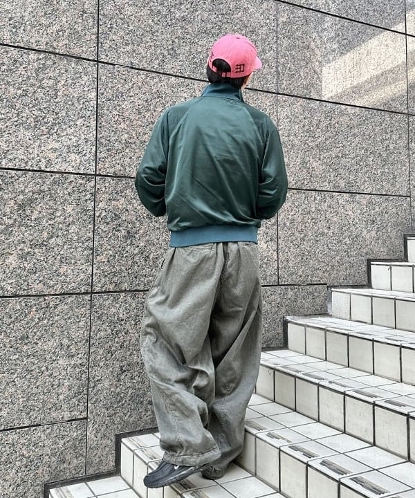 吉田 洸輝さんの「BEAMS WOMEN｜」を使ったコーディネート