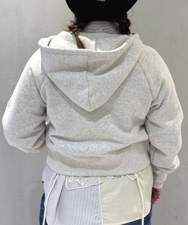kawaiさんの「BEAMS WOMEN｜コットン ローン クレイジー ボタンダウン ロングスリーブ」を使ったコーディネート