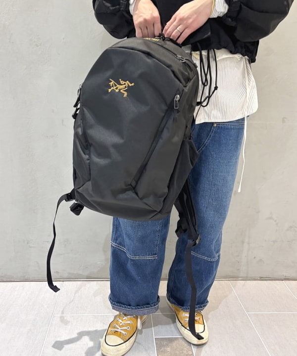 kawaiさんの「BEAMS WOMEN｜コットン ローン クレイジー ボタンダウン ロングスリーブ」を使ったコーディネート