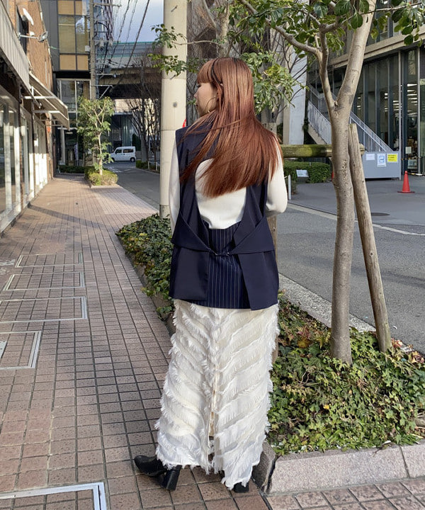 もえのさんの「BEAMS WOMEN｜RBS / リブ ハリヌキ ライン クルーネック トップス」を使ったコーディネート