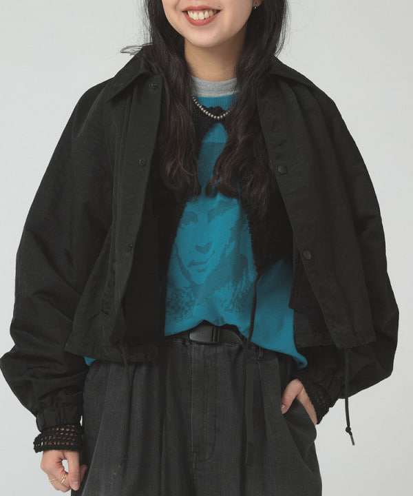 ミナミマリコさんの「BEAMS WOMEN｜ナイロン コーチ ジャケット」を使ったコーディネート