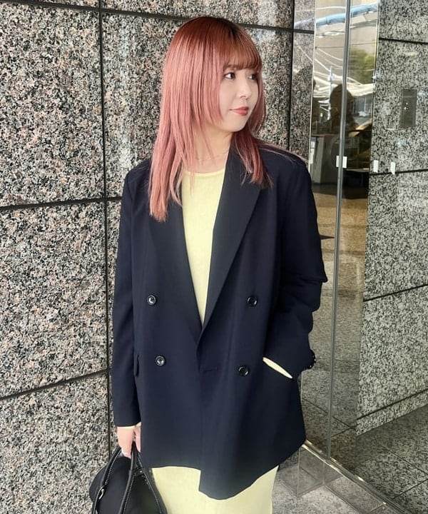 篠崎 香月さんの「BEAMS WOMEN｜コットンアセテート フレアスリーブ ワンピース」を使ったコーディネート