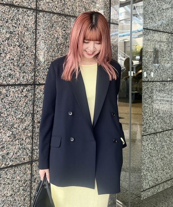 篠崎 香月さんの「BEAMS WOMEN｜コットンアセテート フレアスリーブ ワンピース」を使ったコーディネート
