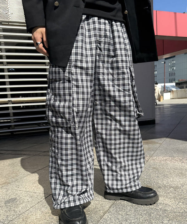 配島 孝明さんの「BEAMS WOMEN｜NEW. / MAYA」を使ったコーディネート